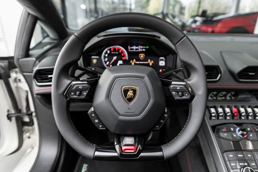 lamborghini-huracan-lp-610-4-spyder-lift-kamera-sens - 5