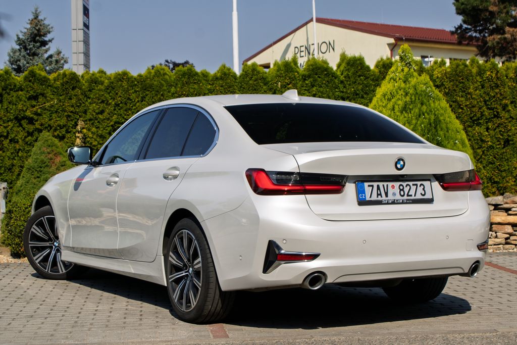 bmw-rada-3-bmw-320d-xdrive - 6