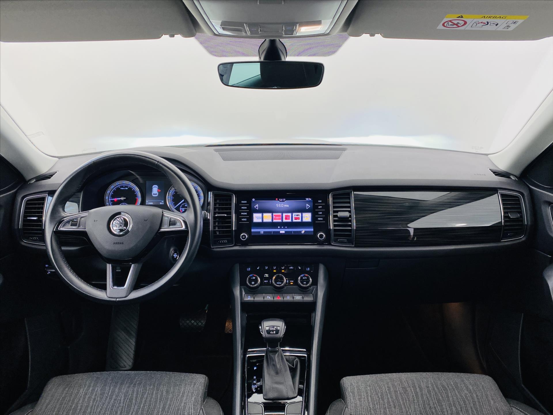 skoda-kodiaq-2-0-tdi-dsg-140kw-4x4-style - 8