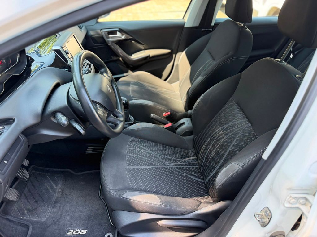 peugeot-208-active-1-4hdi-75-man5 - 7