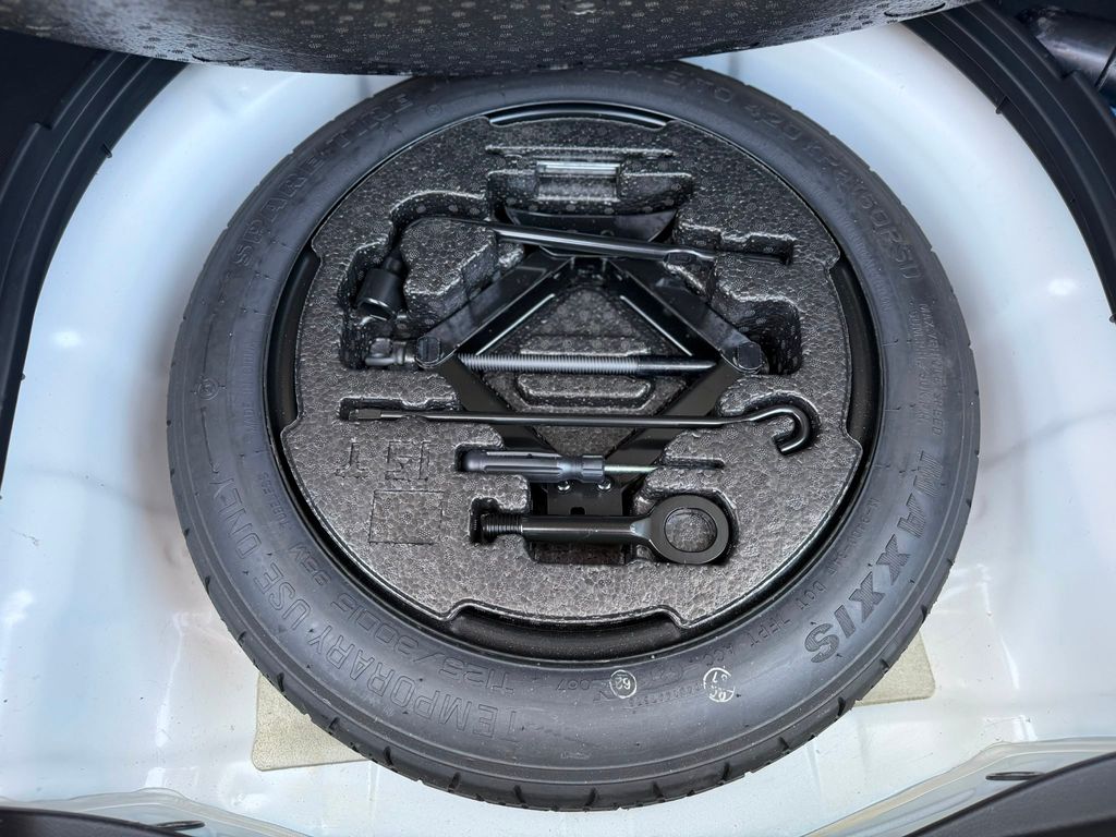 hyundai-i30-1-4cvvt-100-man6-trikolor - 6