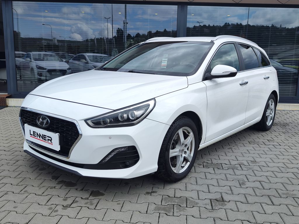 Hyundai i30 1.4 T-GDI/103kW Style Premium