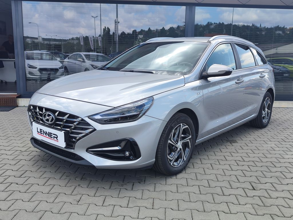 Hyundai i30 1.5 T-GDI/117kW Smart Navi