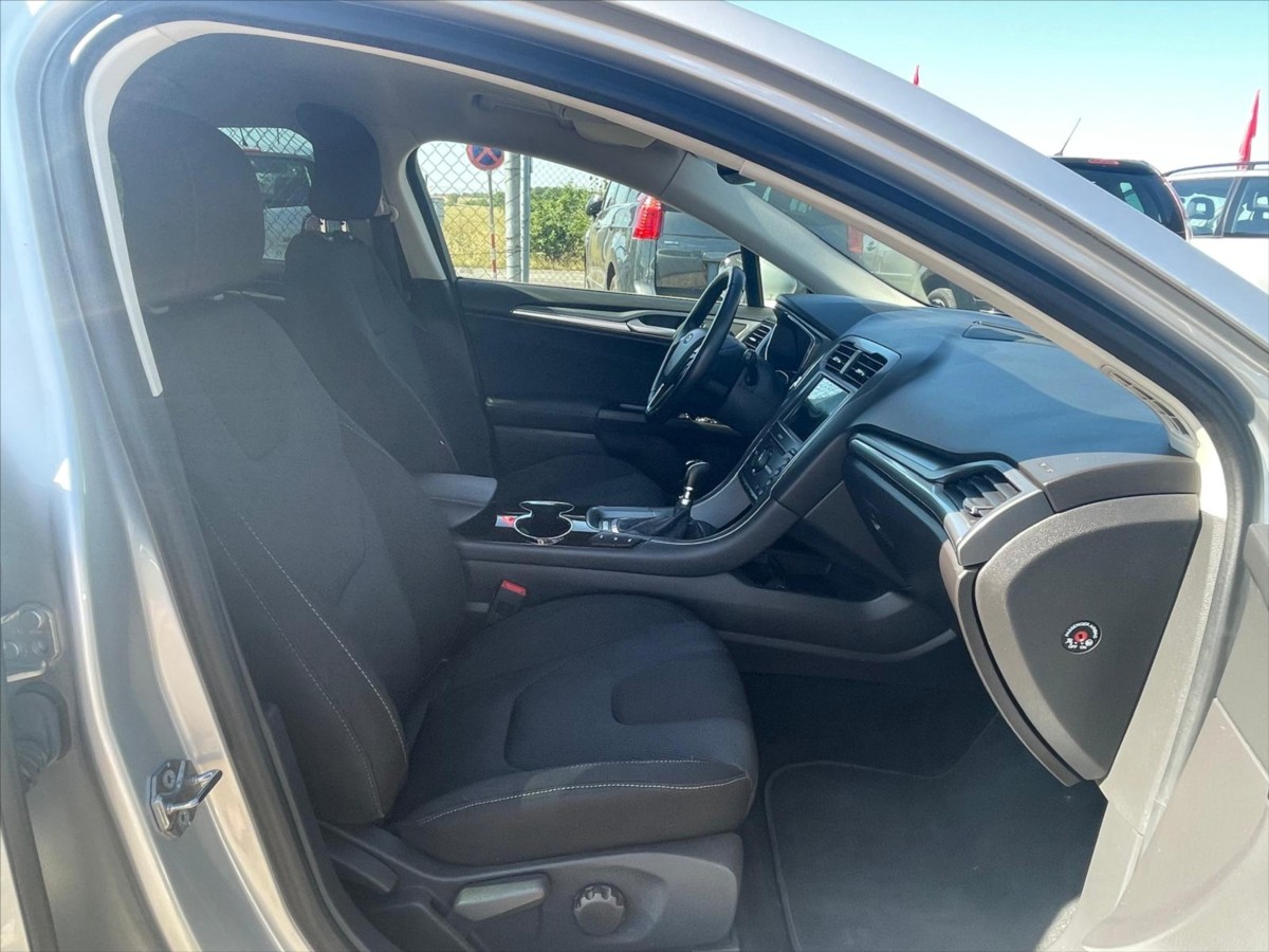 ford-mondeo-2-0-tdci - 9