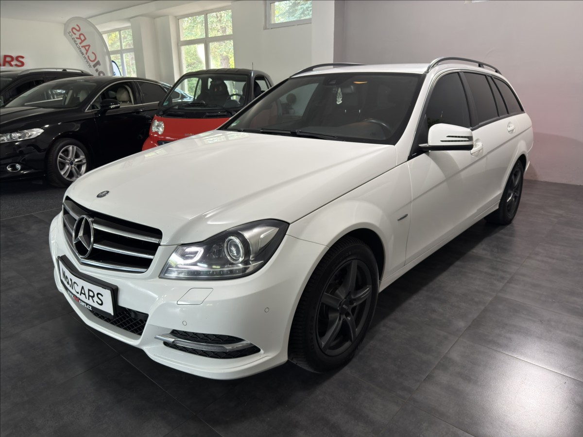 mercedes-benz-tridy-c-2-2-250cdi-4matic-avantgarde - 2