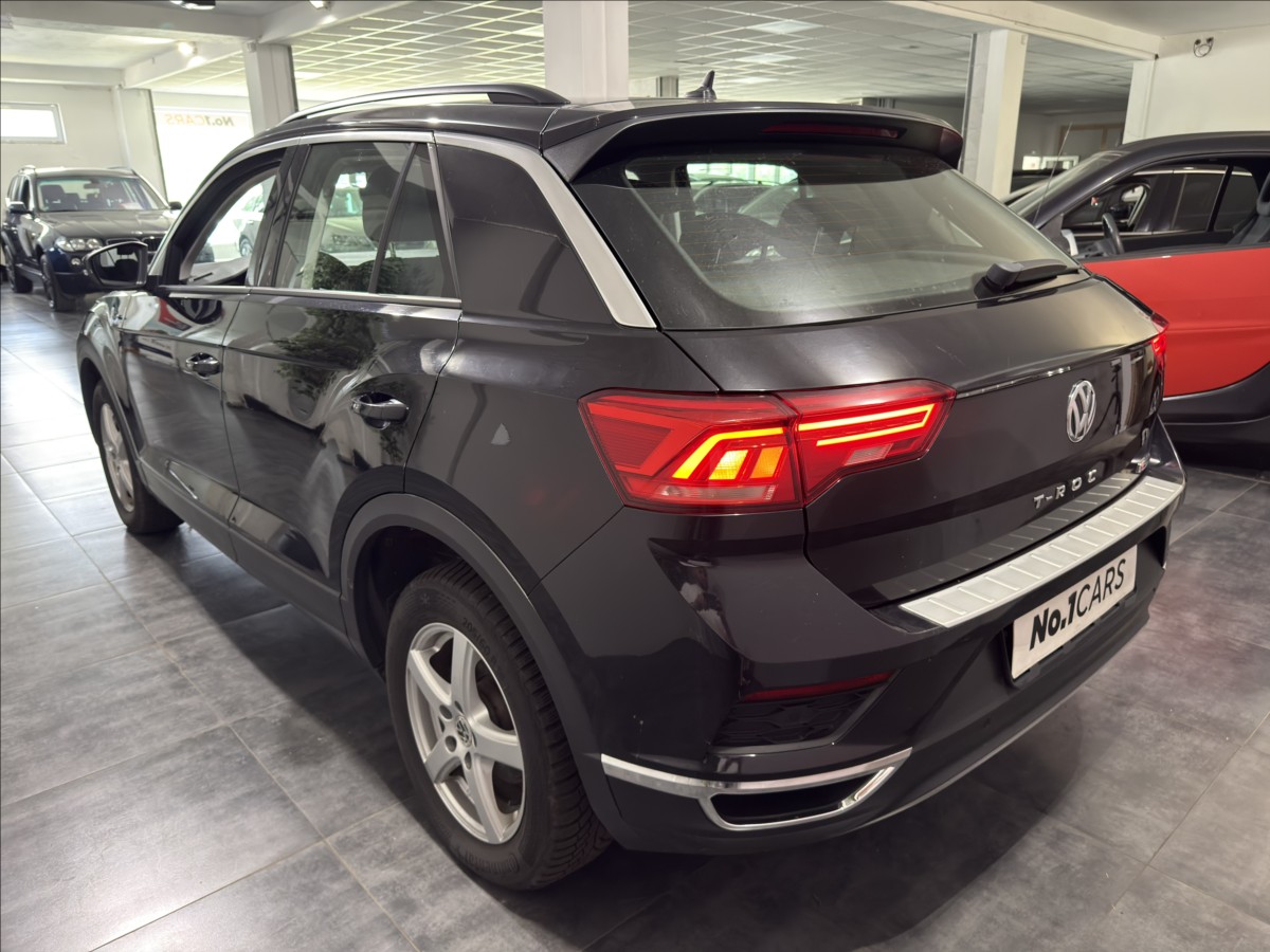 volkswagen-t-roc-2-0-tdi-4motion-acc-led - 3