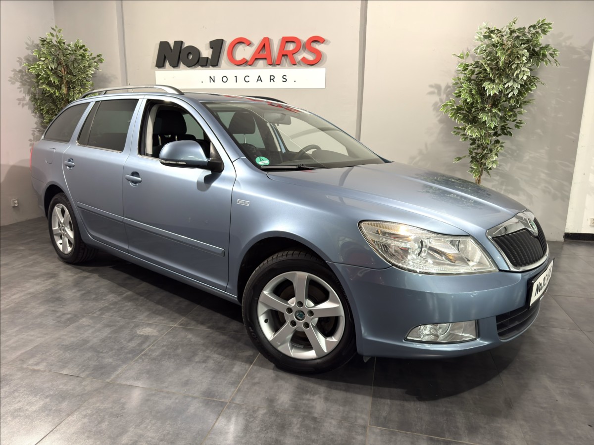 Škoda Octavia 1,4   TSI 90KW 1.MAJ FAMILY