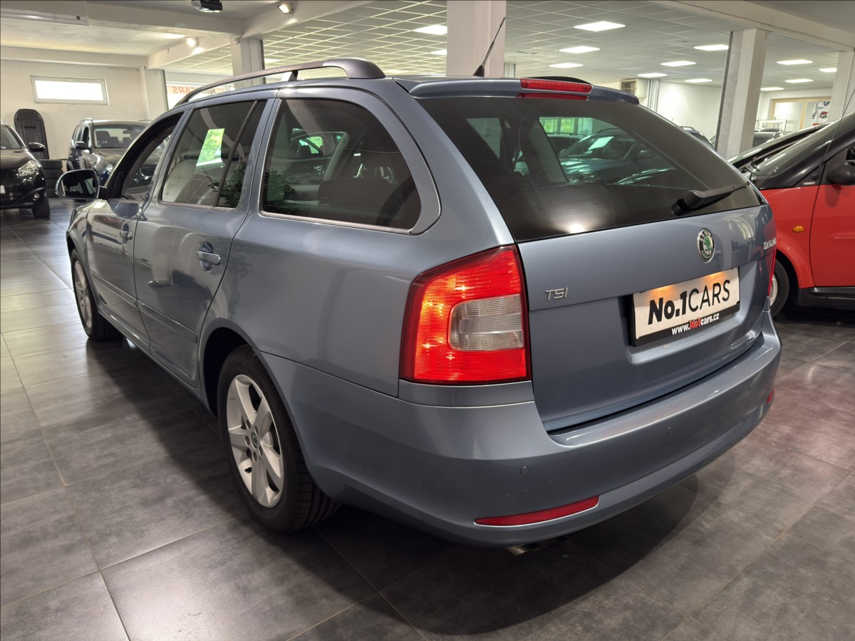 skoda-octavia-1-4-tsi-90kw-1-maj-family - 3