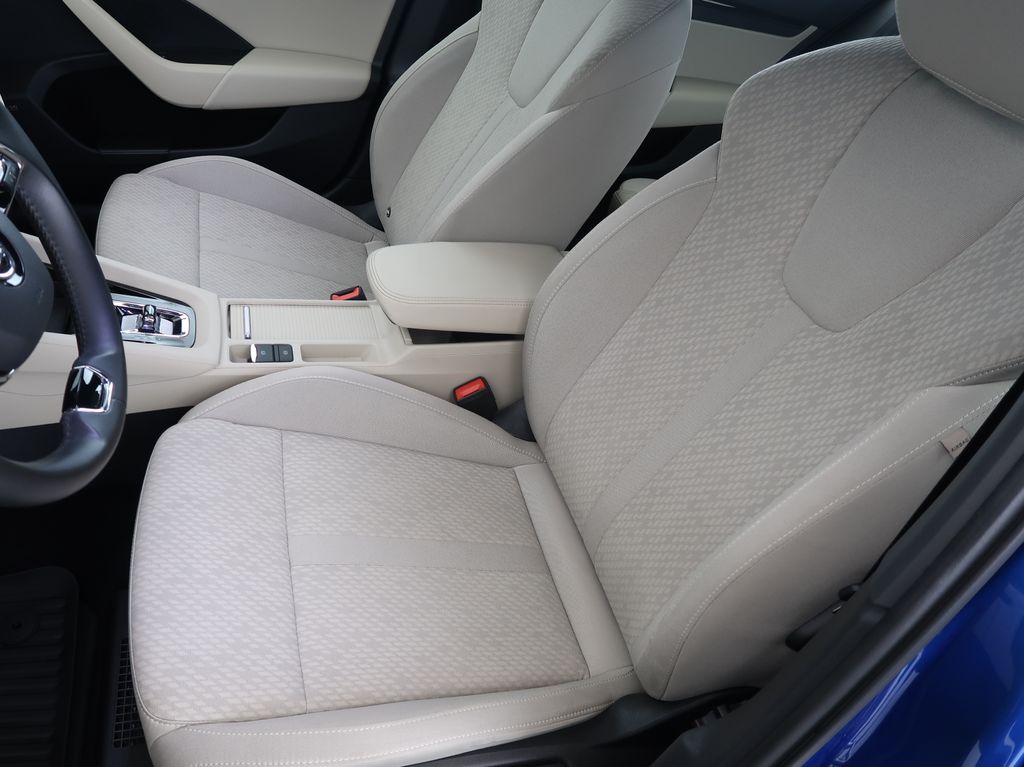skoda-octavia-1-4-tsi-iv-150kw-dsg-style-cz - 8