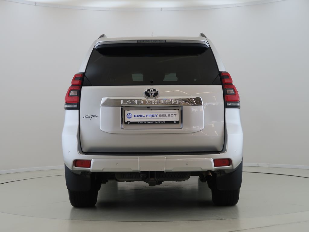 toyota-land-cruiser-2-8-d-4d-130kw-executive-cz-1maj - 5