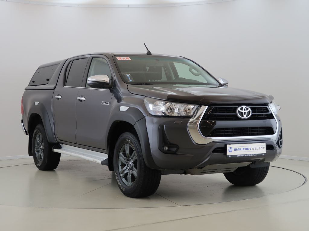 toyota-hilux-2-8-d-4d-doublecab-4x4-cz-1maj - 2