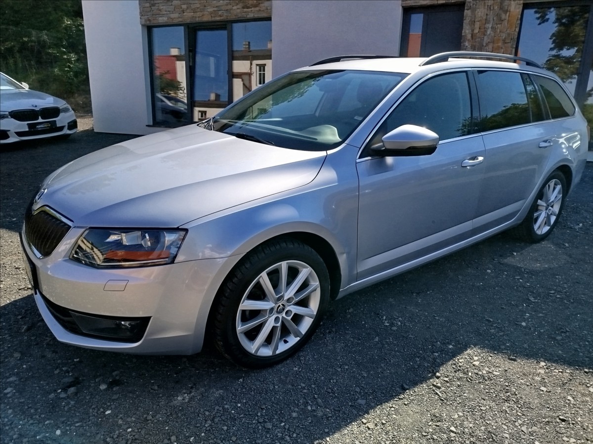 skoda-octavia-2-0-tdi-110kw-servis-skoda - 1