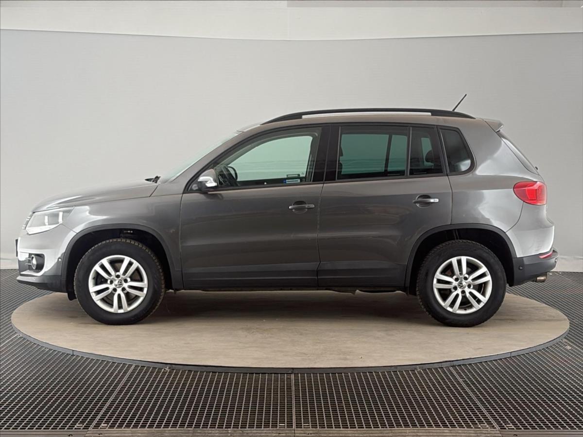 volkswagen-tiguan-1-4-tsi-trendline - 2