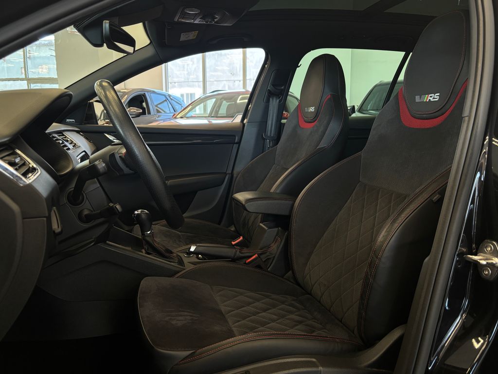 skoda-octavia-rs-cr-dsg-led-navi-servis - 8