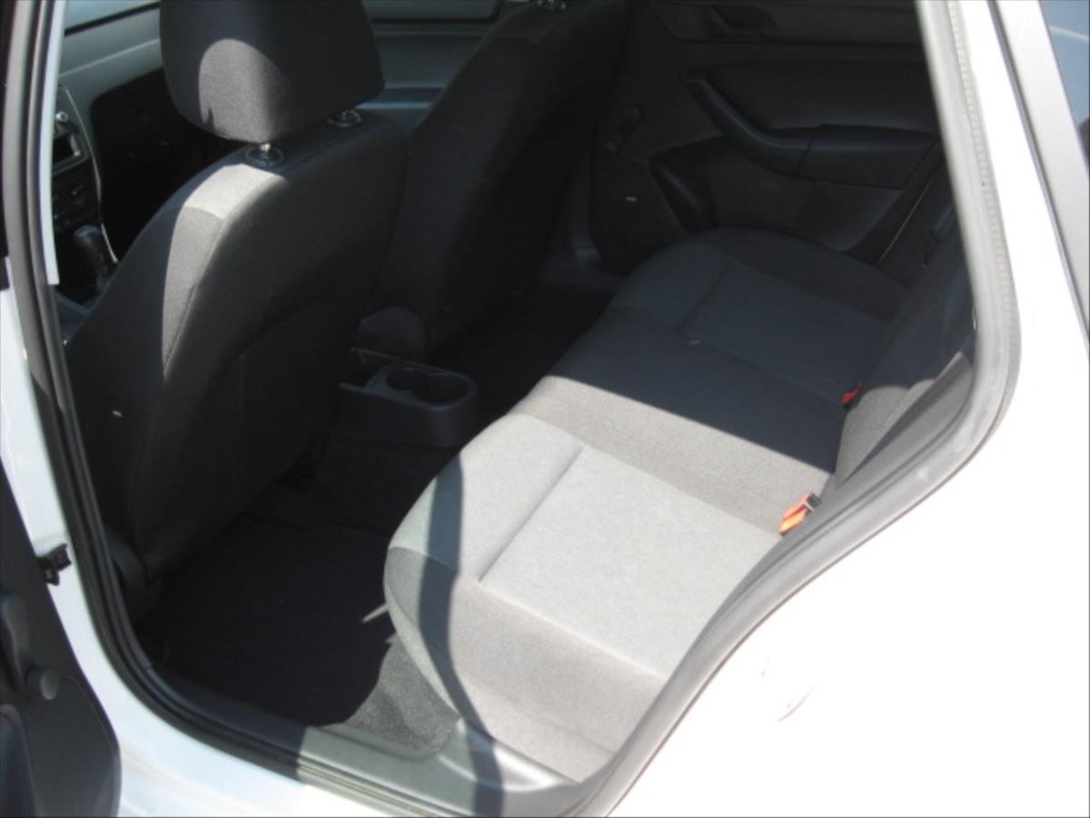 skoda-rapid-1-2-tsi - 8