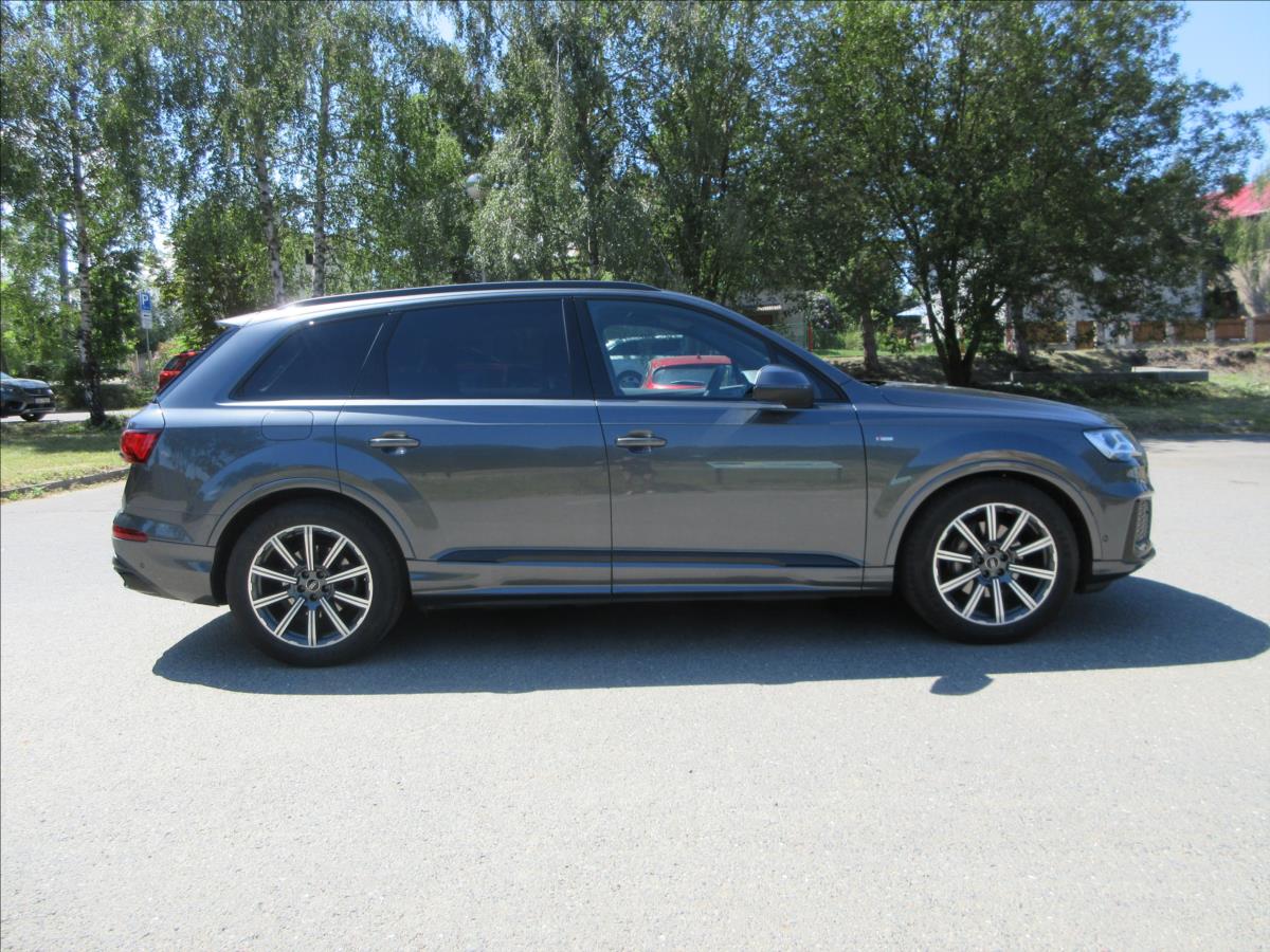audi-q7-3-0-tdi-210kw-s-line-1-maj-cr-zaruka - 9
