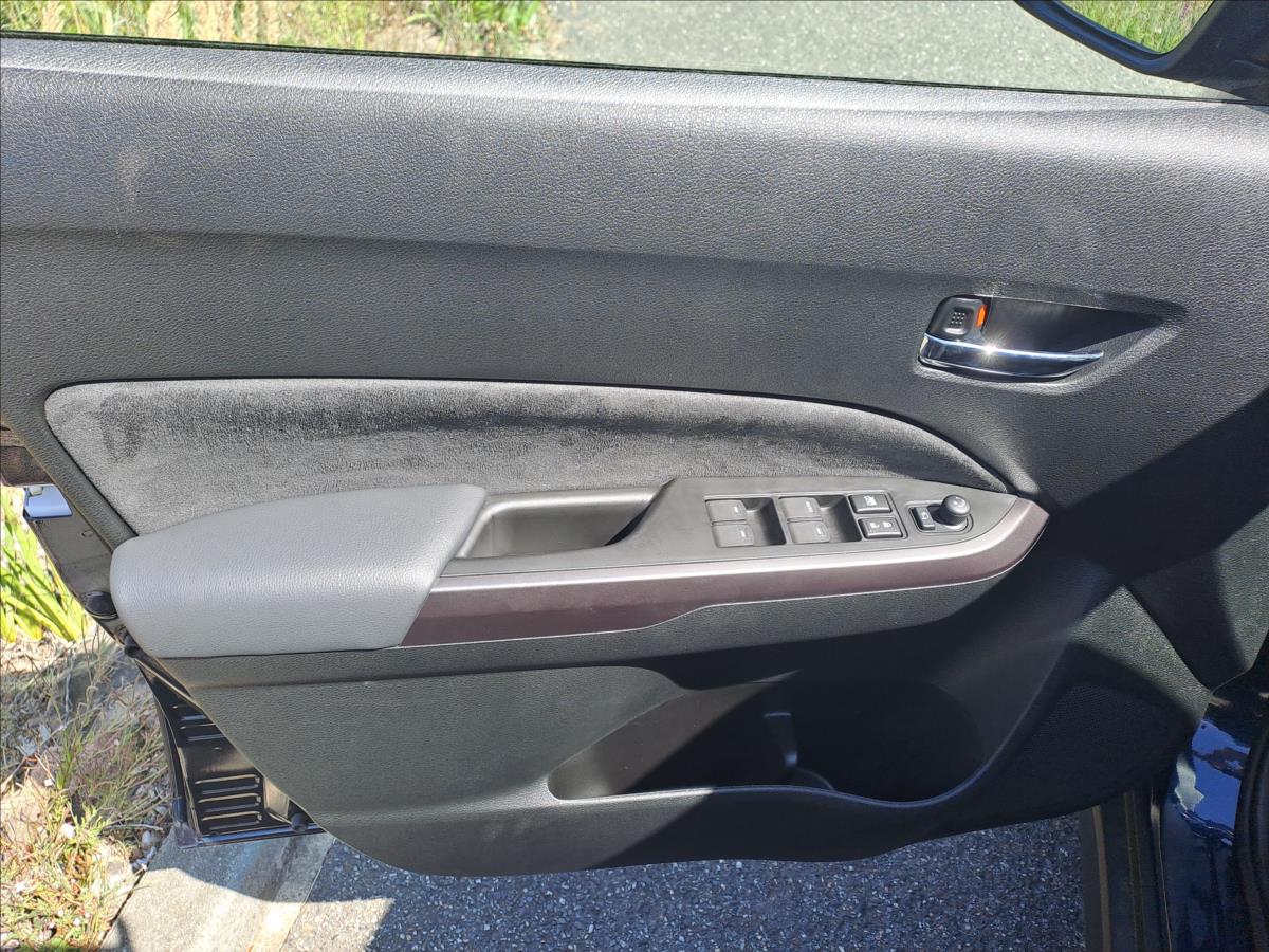 suzuki-vitara-1-4-elegance-at-my25 - 7