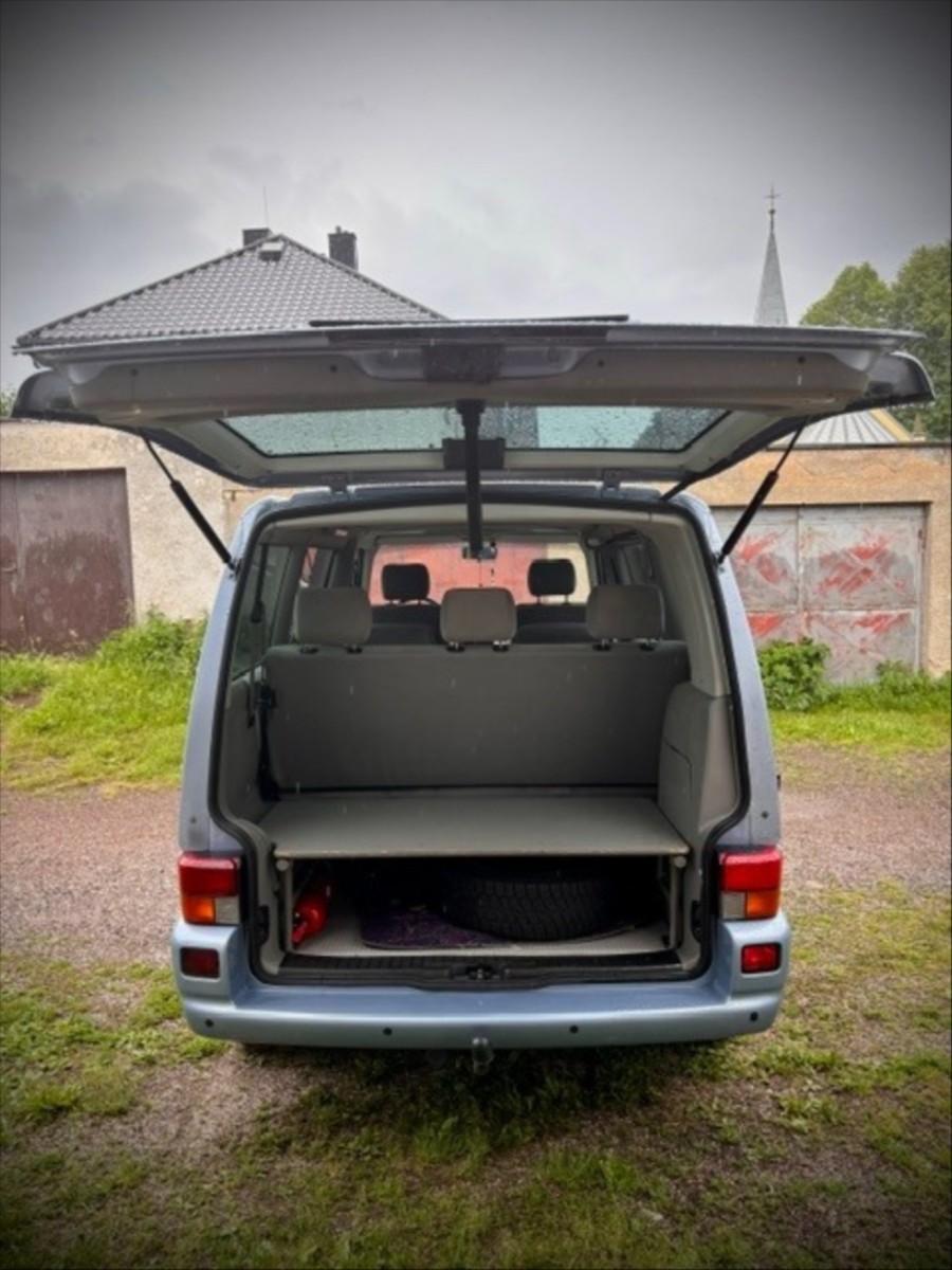 volkswagen-transporter-2-5 - 5