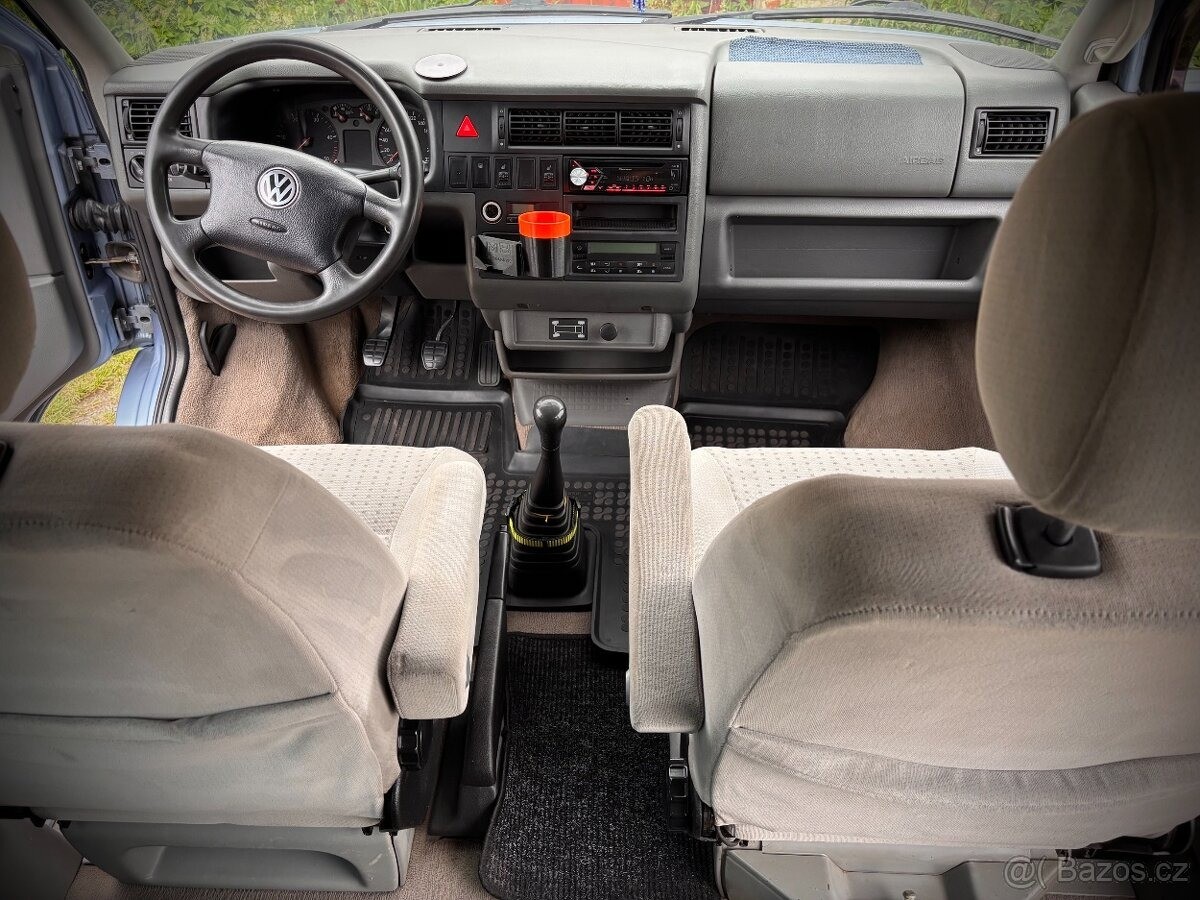 volkswagen-transporter-2-5 - 9