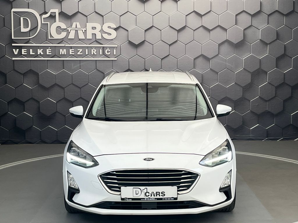ford-focus-2-0-eb-titanium-led - 4