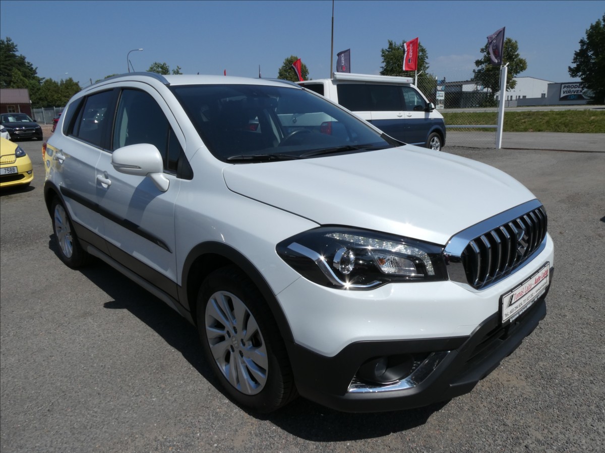 Suzuki SX4 S-Cross 1,4 BoosterJet 4x4 Hybrid,2xkola