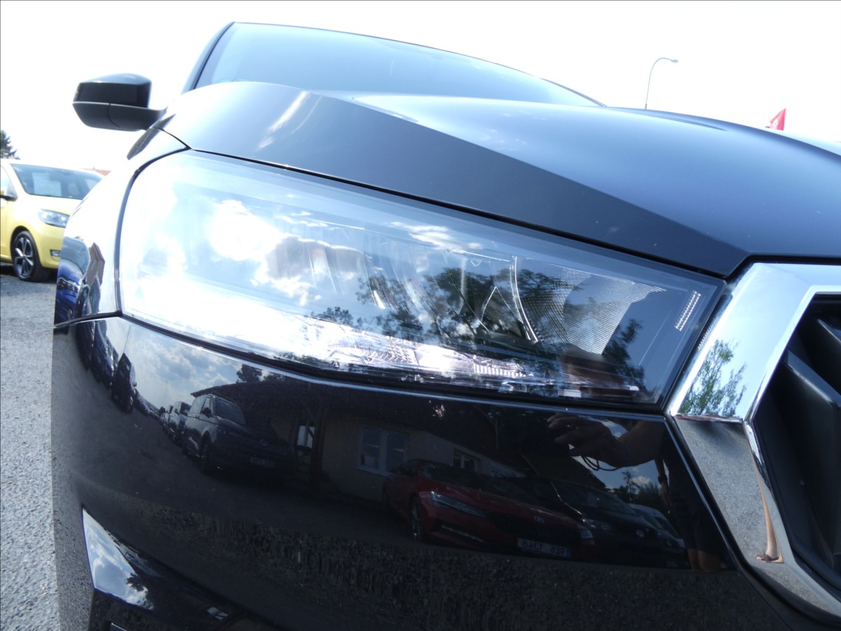 skoda-fabia-1-0-tsi-70kw-zaves-tempomat - 4