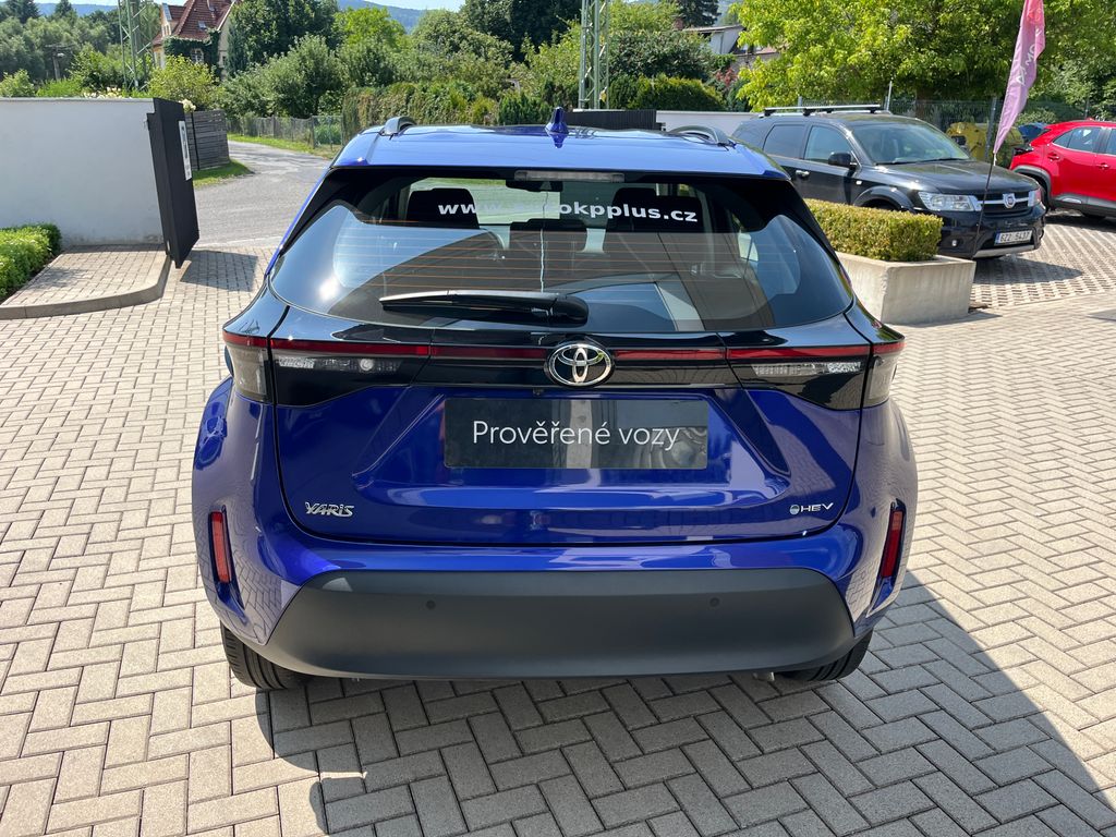 toyota-yaris-cross-1-5-hybrid-e-cvt-comfort - 4