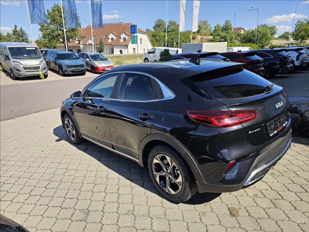 kia-xceed-xceed-cd-1-6-t-gdi-gpf-7dct-exclusive-110-kw - 2