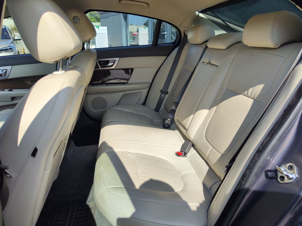 jaguar-xf-3-0-202kw-v6 - 9