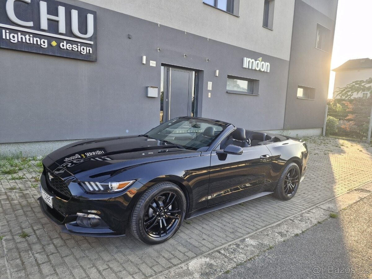 Ford Mustang 2,3   EcoBoost 317 PS výbava premium