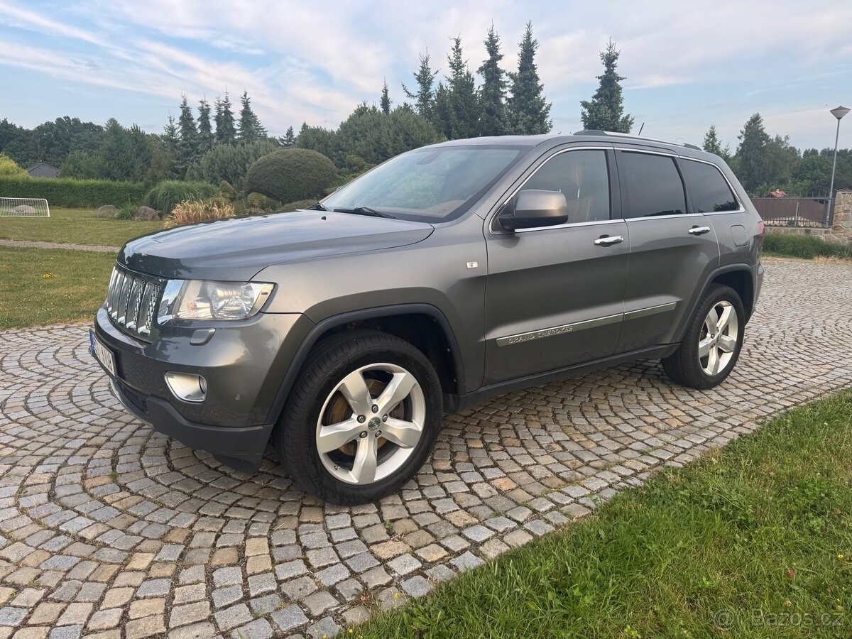 jeep-grand-cherokee-3-0-overland-summit-crd-177-kw-rok - 5