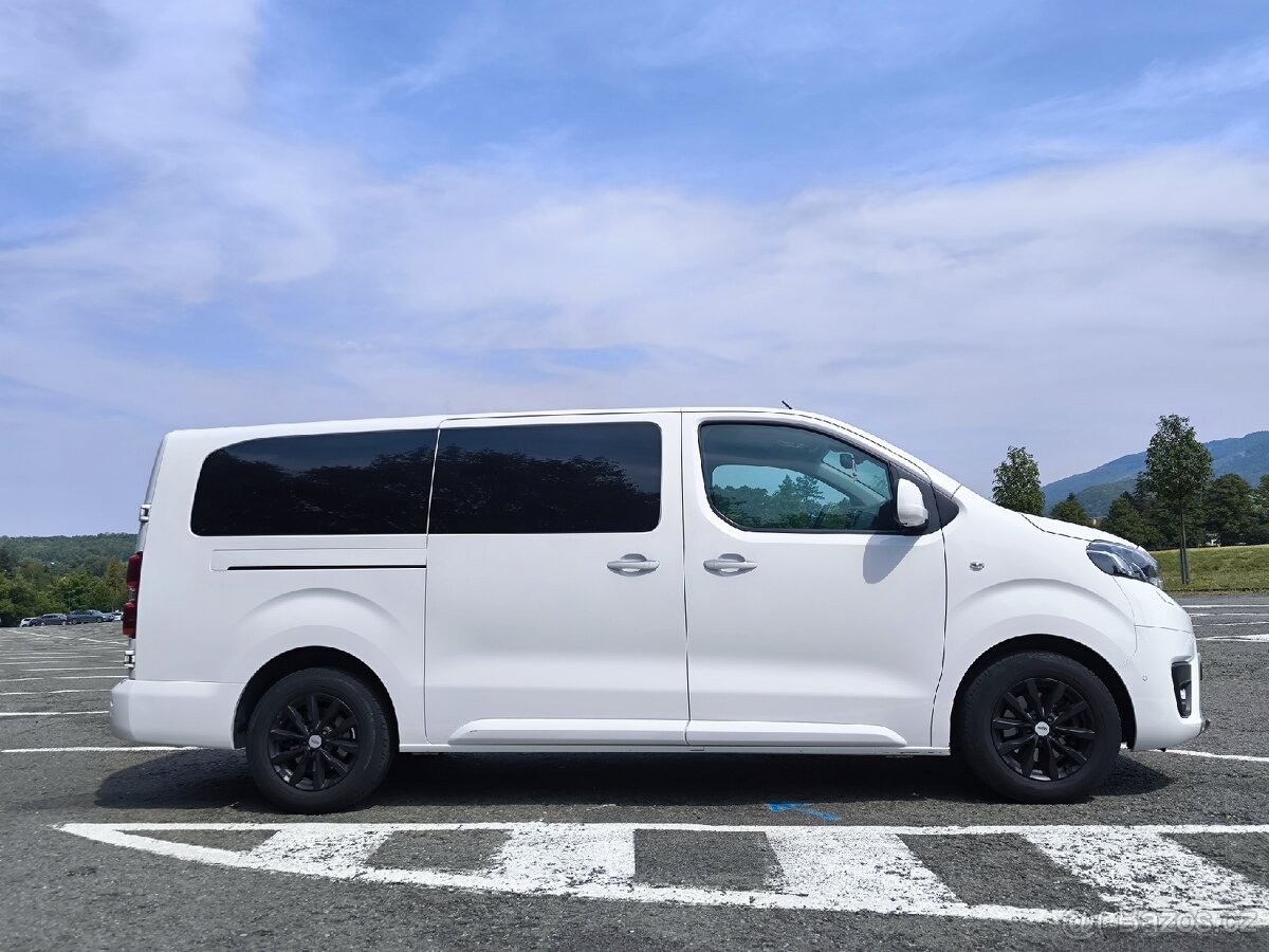 toyota-proace-verso-2-0-l2-2020r-v-najeto-100-000 - 3