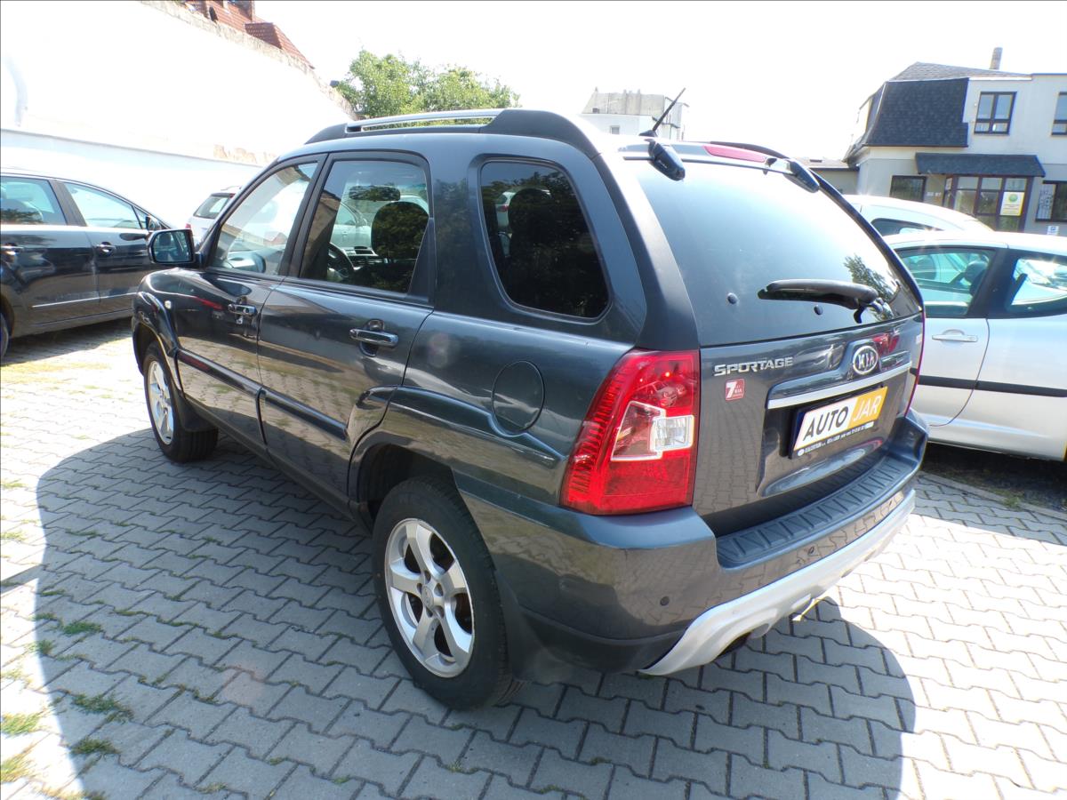 kia-sportage-2-0-16v - 3
