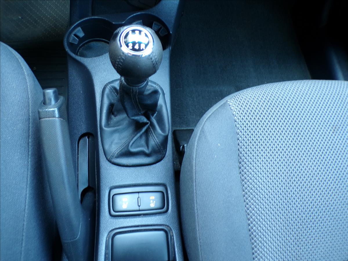 kia-sportage-2-0-16v - 8