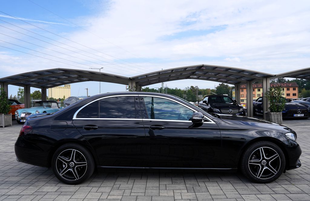 mercedes-benz-tridy-e-e-220d-amg-led-at9-kuze - 6