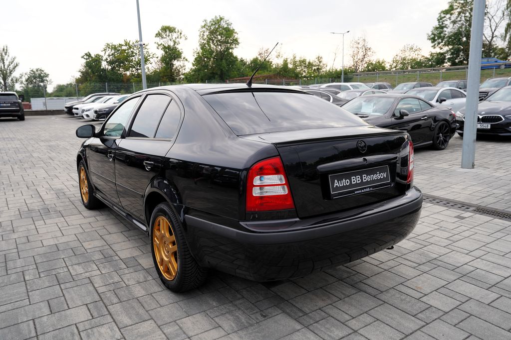 skoda-octavia-1-9-tdi-110kw-cr-kuze-al-kola - 3