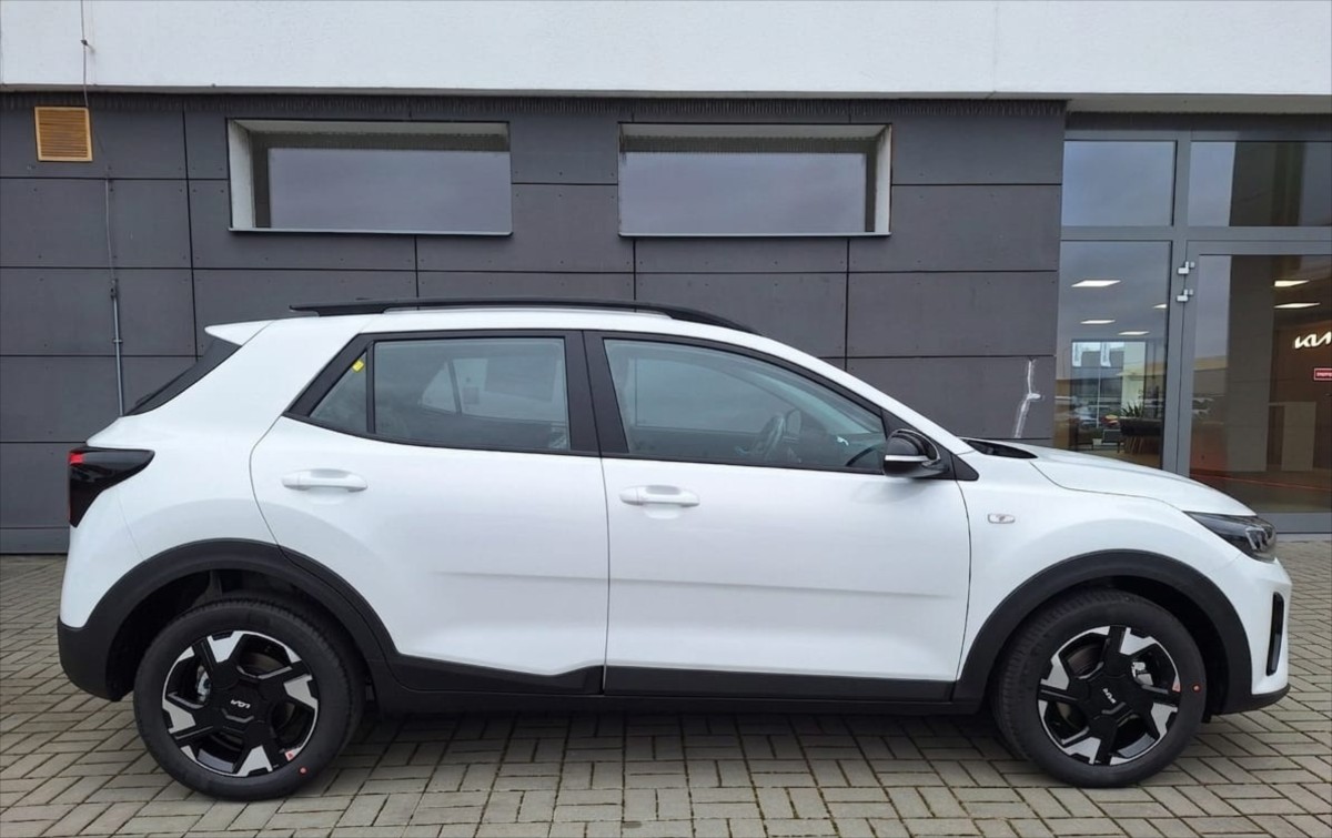 kia-stonic-1-0-tgdi-man-spin - 4