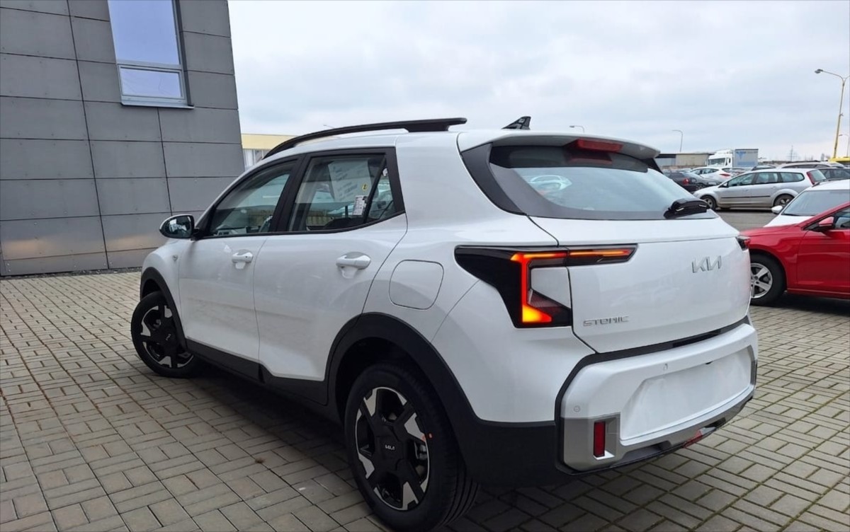 kia-stonic-1-0-tgdi-man-spin - 5