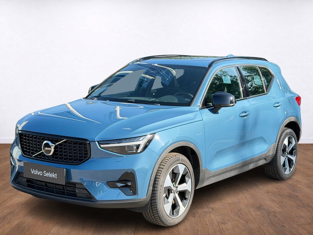 Volvo XC40 ULTIMATE DARK B4, PIXEL LED