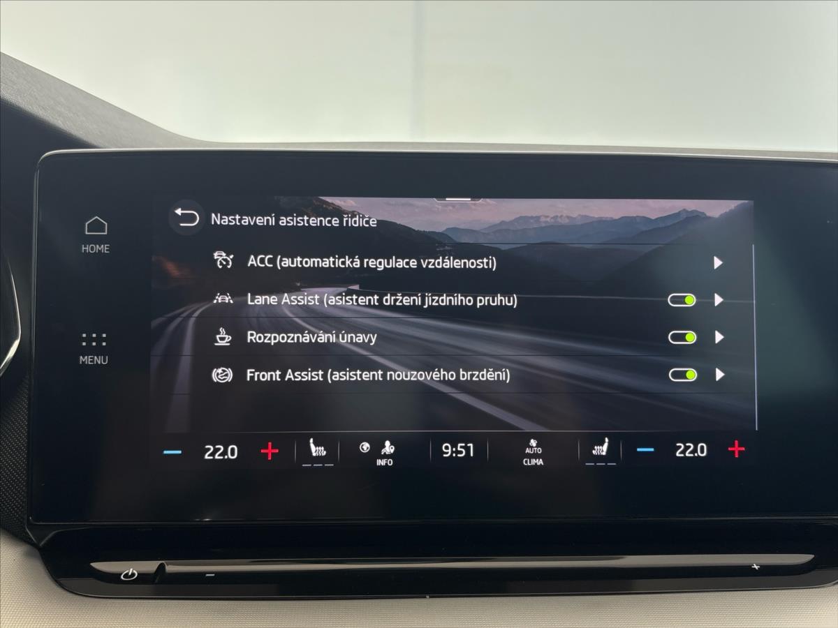 skoda-octavia-2-0-tdi-style-plus-4x4-7dsg - 9