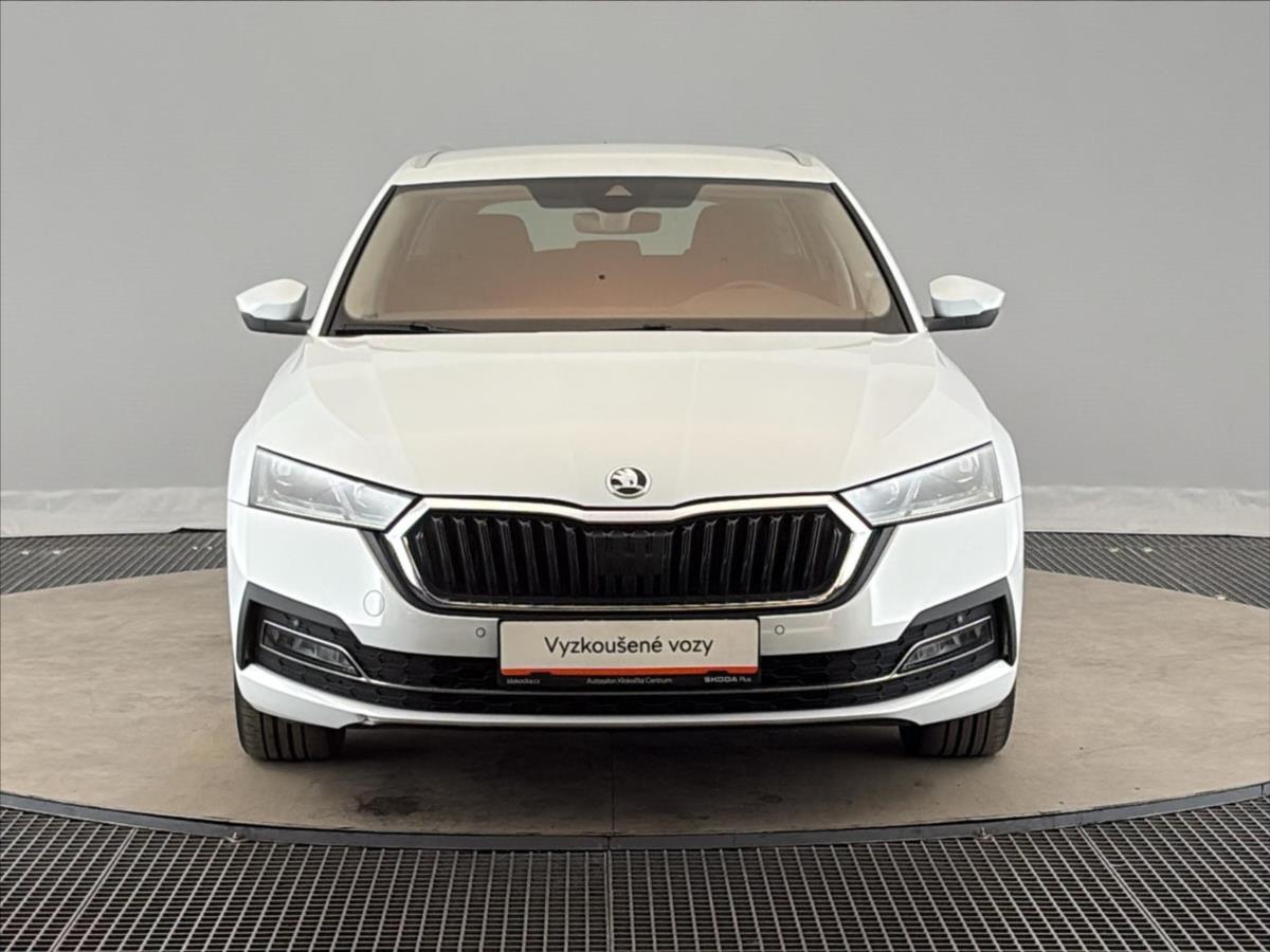 skoda-octavia-2-0-tdi-style-plus-4x4-7dsg - 3