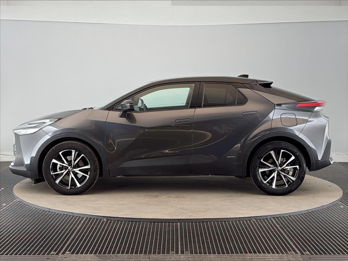 toyota-c-hr-2-0-hev-style-4x4 - 2