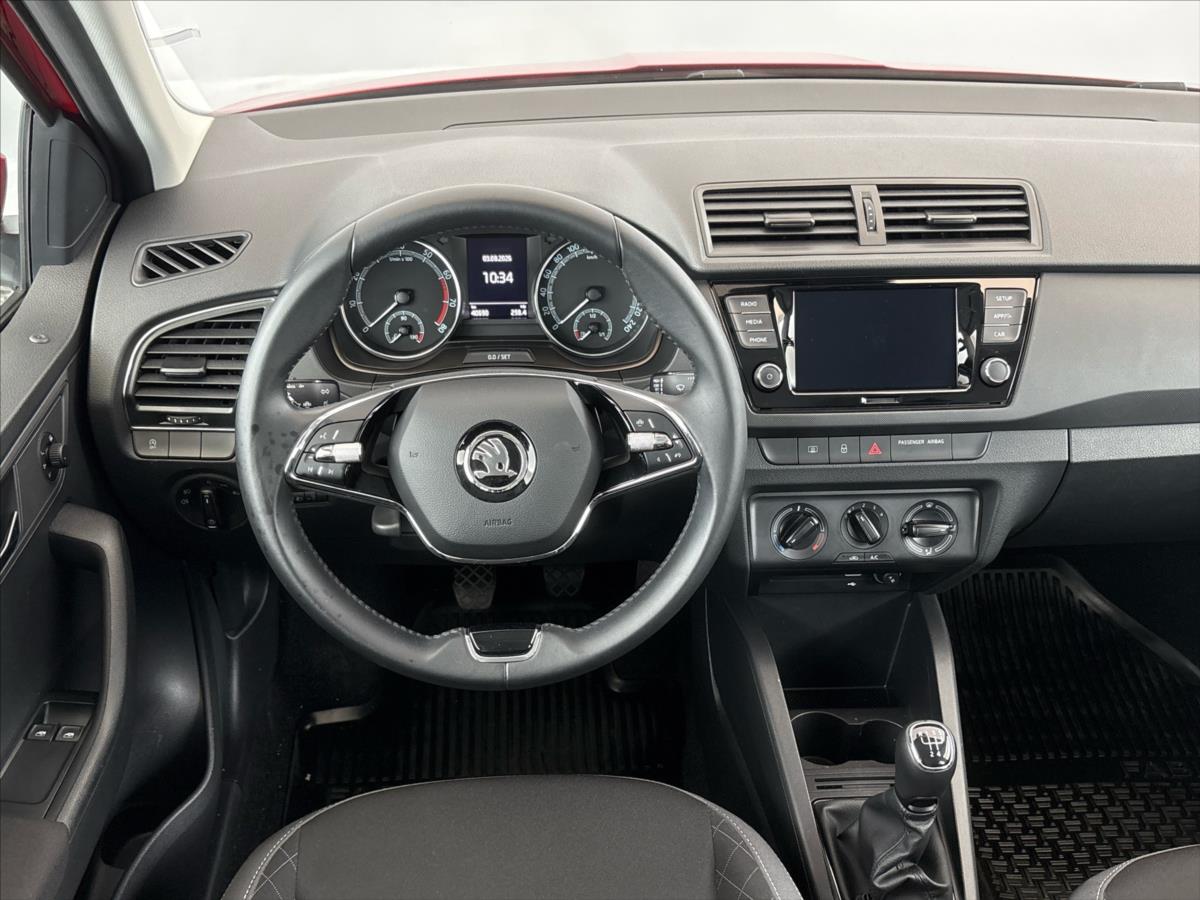 skoda-fabia-1-0-tsi-ambition-top - 4