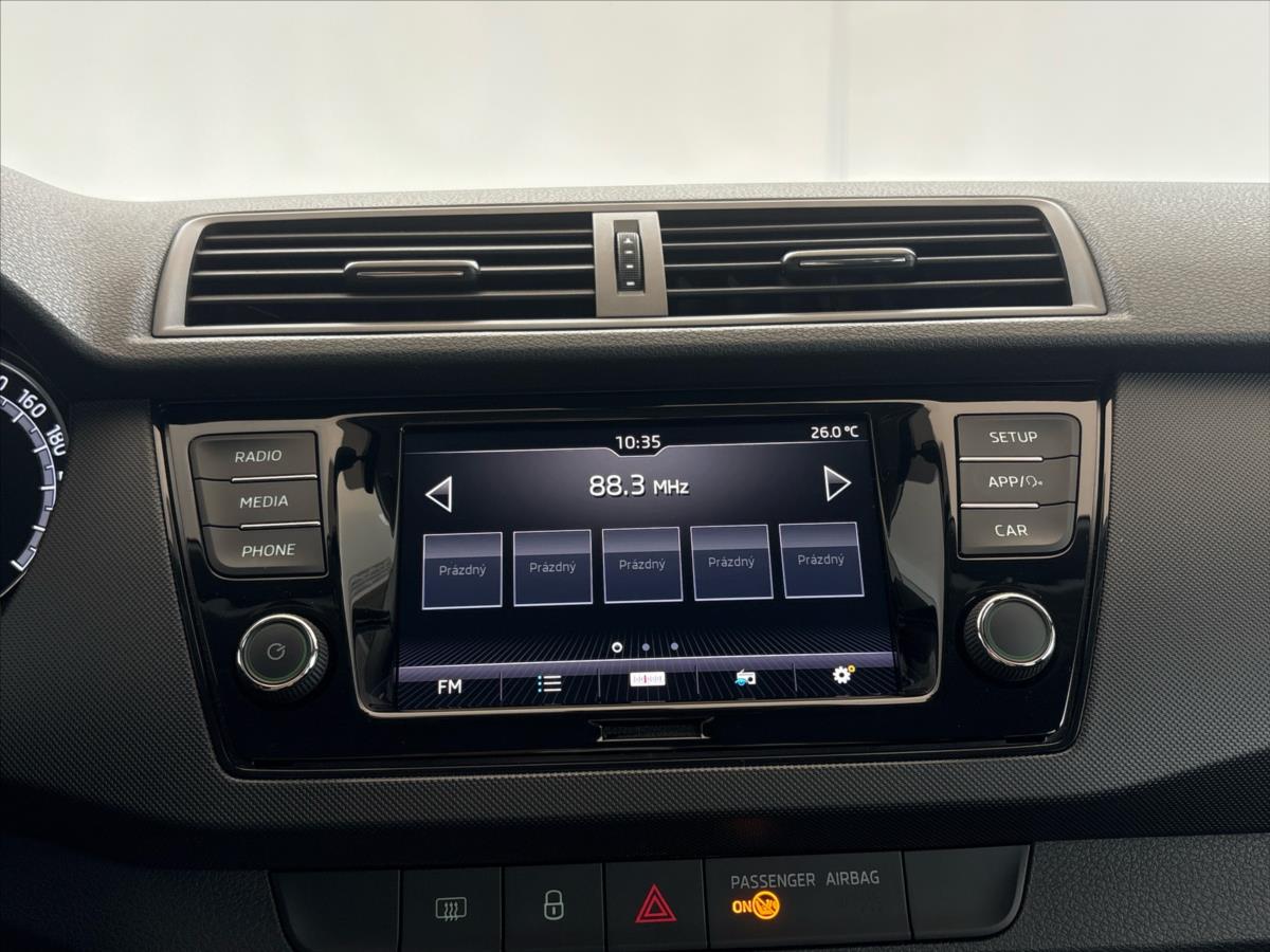 skoda-fabia-1-0-tsi-ambition-top - 6