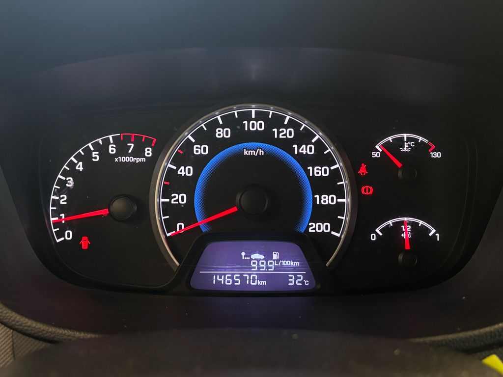 hyundai-i10-2017-48kw-lita-kola - 9
