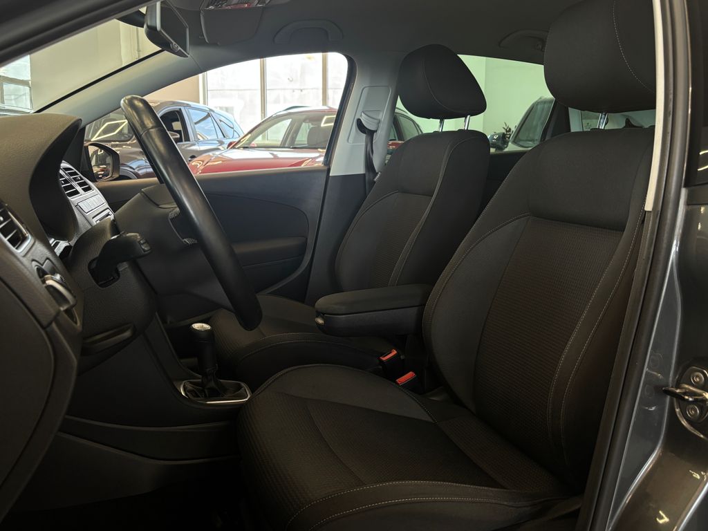 volkswagen-polo-nove-rozvody-vyhrev-servis - 9