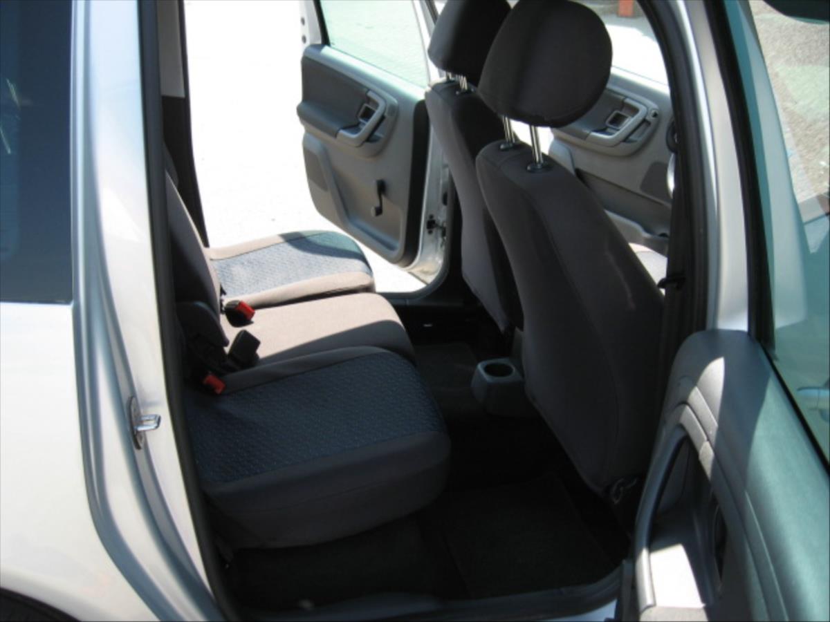 skoda-roomster-1-2-tsi - 9
