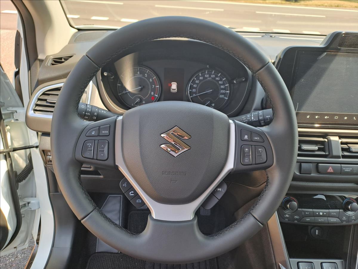 suzuki-s-cross-1-4-premium-my25 - 9
