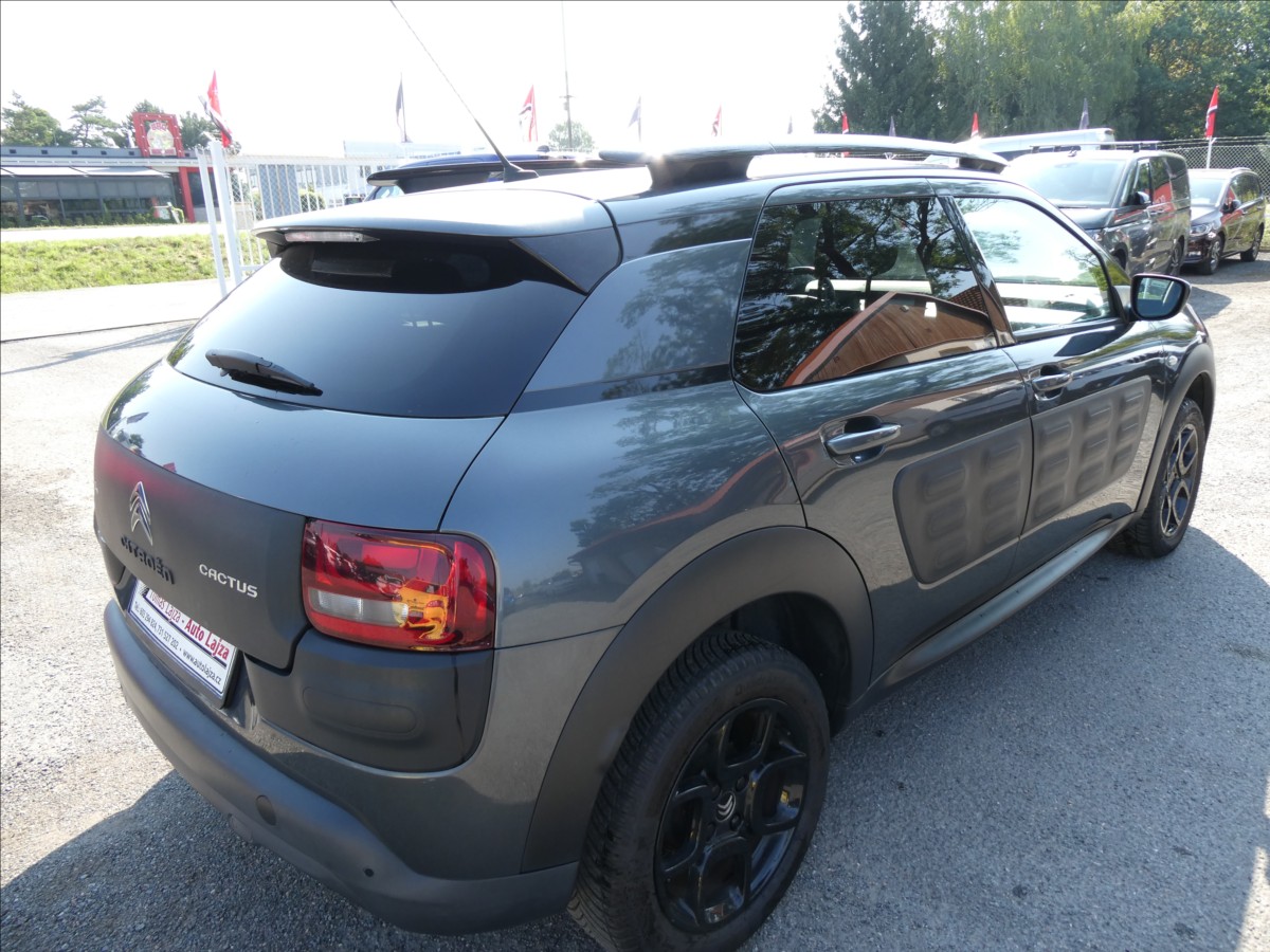 citroen-c4-cactus-1-2-puretech-60kw-navi - 8