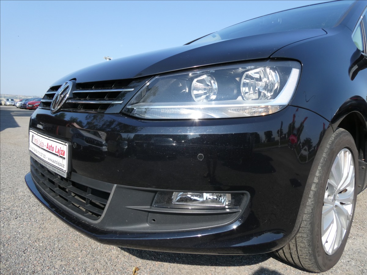 volkswagen-sharan-2-0-tdi-dsg-style-serviska - 3